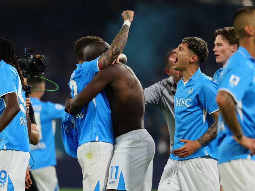 转折点！比利亚雷亚尔单刀错失；德国杯国际比赛日攻防权衡；气氛紧张；赛季目标并未改变的简单介绍-奇异果体育